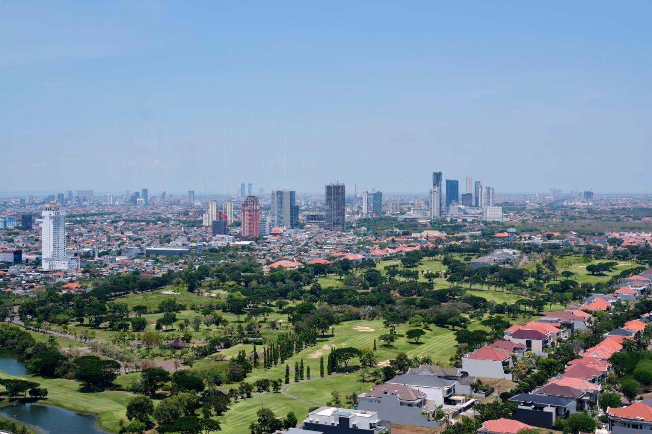 The Westin Surabaya Hotel Exterior foto
